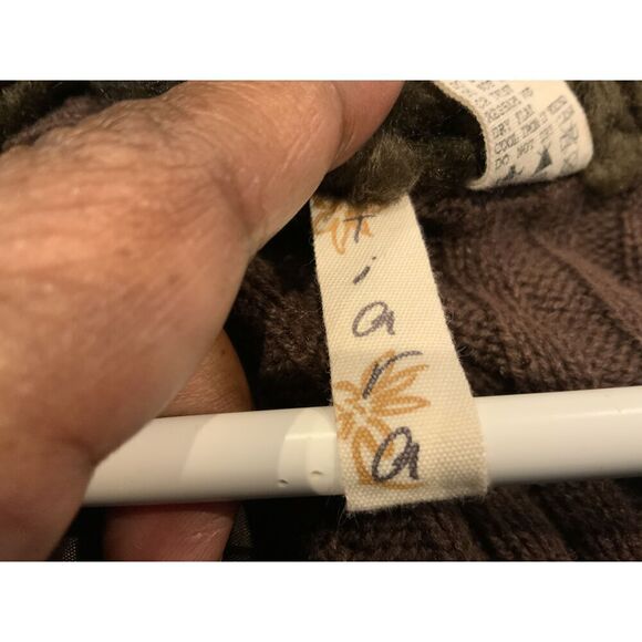 Tiara Dark Brown Textured Women's Sweater - Picture 11 of 13